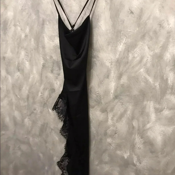 Sexy satin and lace trim dress! - Picture 8 of 9